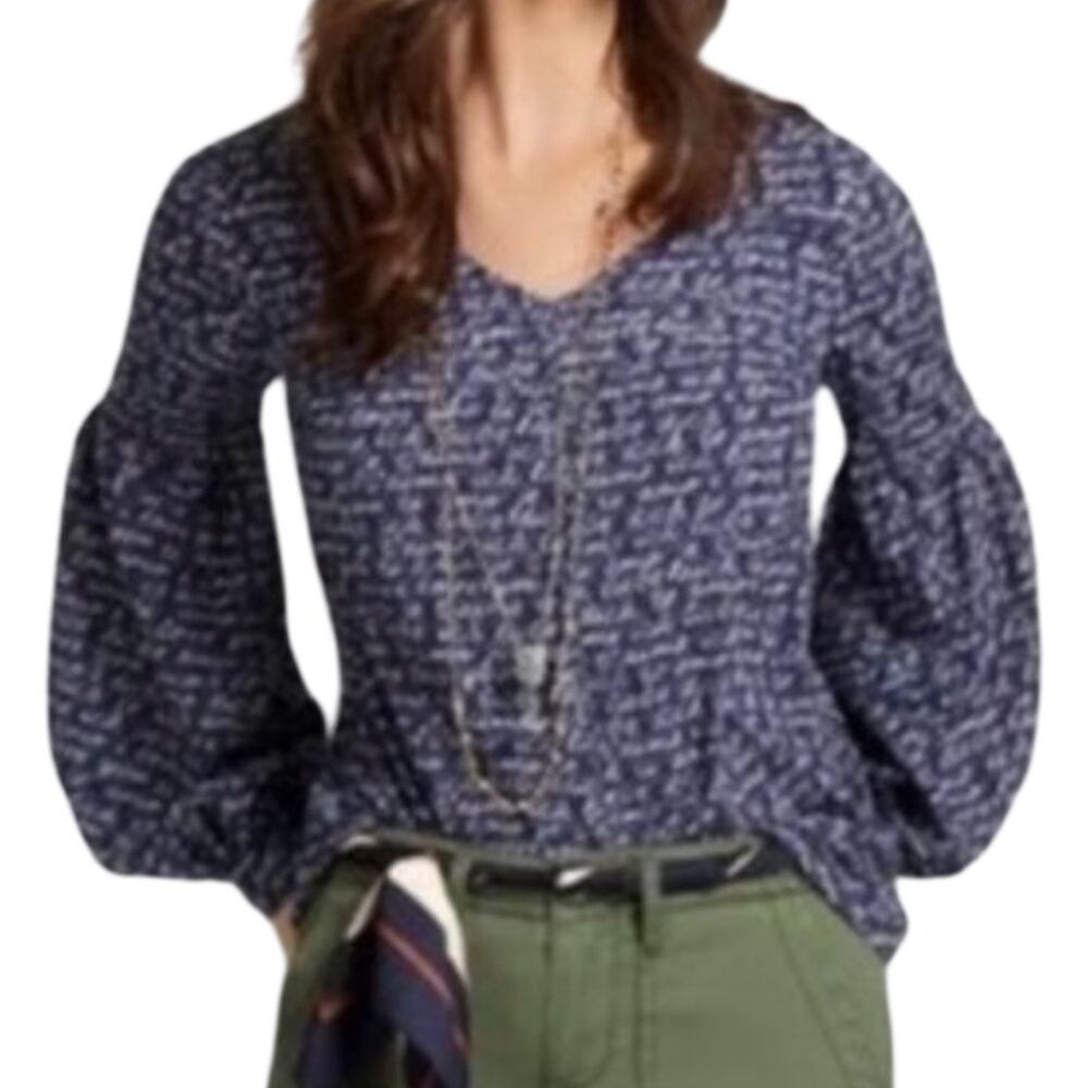CAbi Blue White Purple Love Amore Balloon Sleeve Te Amo Blouse size XS NEW Tags